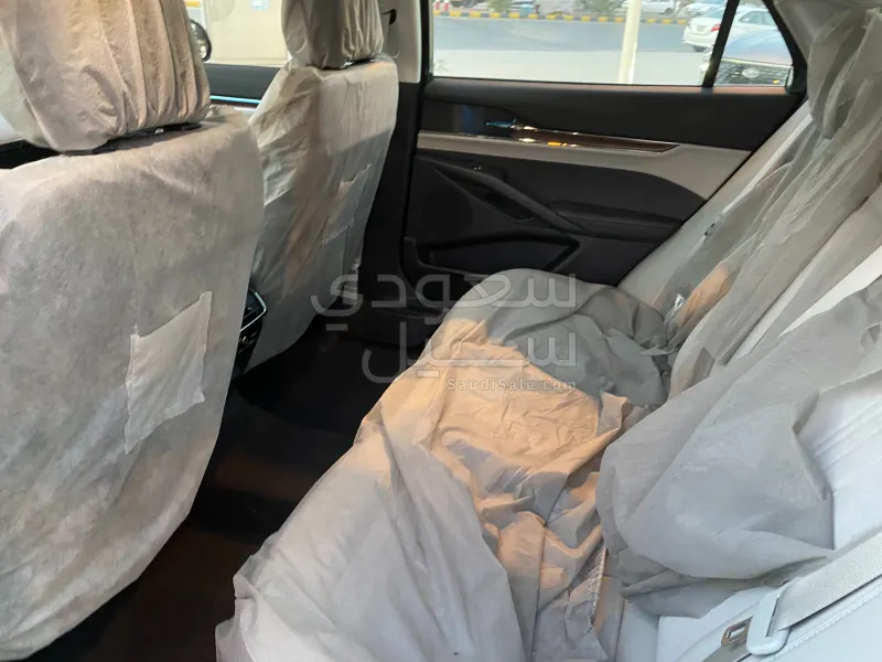 2026 فورد توروس تايتينيوم