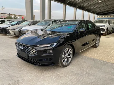 2026 فورد توروس تايتينيوم