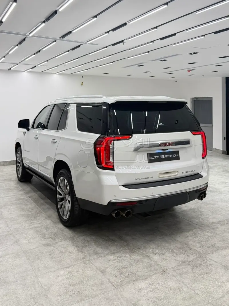 2021 جي ام سي يوكون دينالي