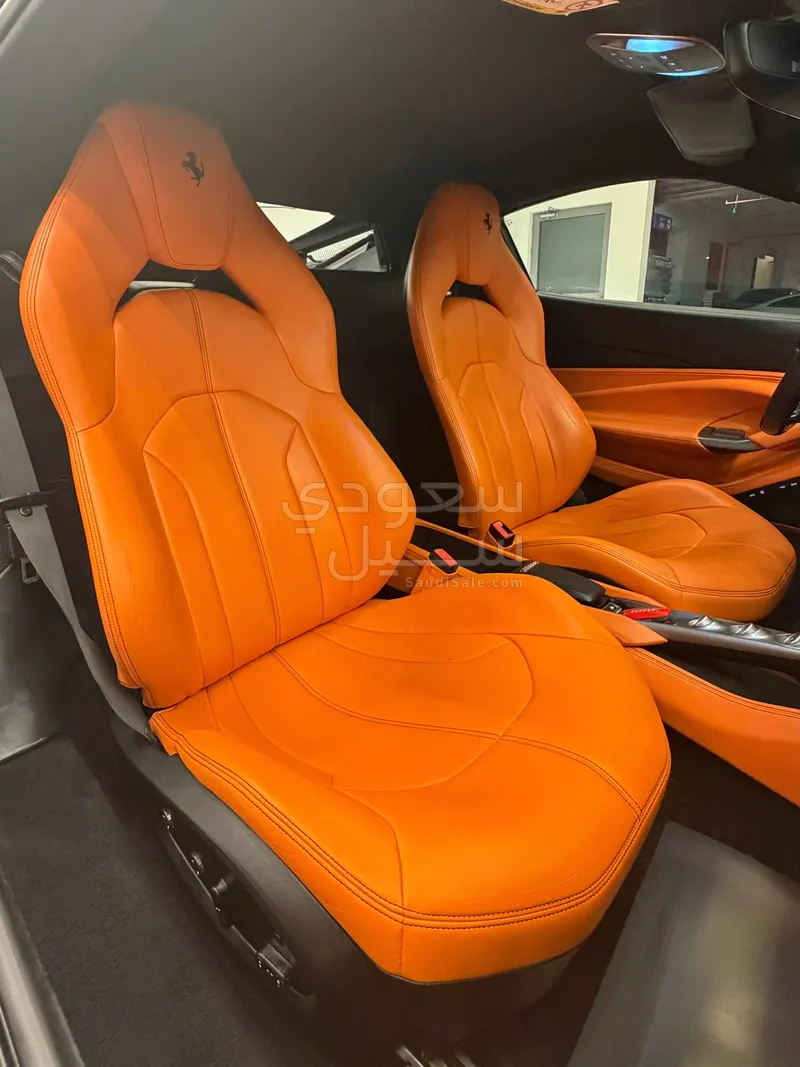 2020 فيراري اف 8 تريبوتو