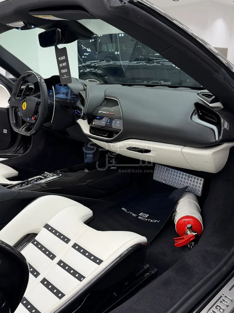 2023 فيراري اس اف 90 سبايدر