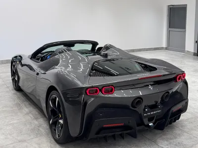 2023 فيراري اس اف 90 سبايدر