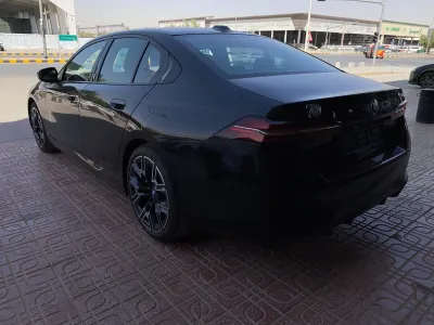 2026 بي ام دبليو الفئة الخامسة 520 أي