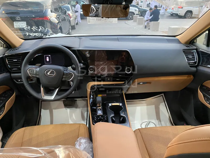 2026 لكزس إن إكس 350