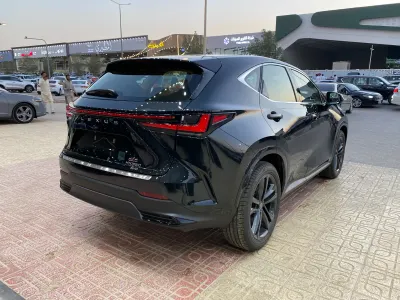 2026 لكزس إن إكس 350