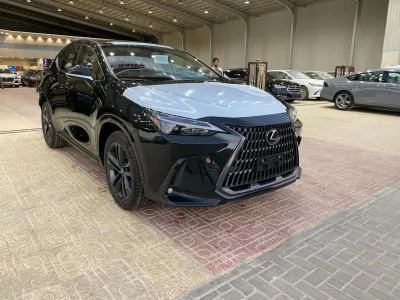 2026 لكزس إن إكس 350