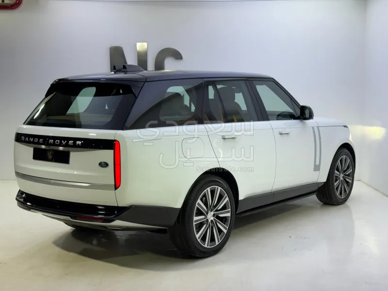 2023 لاند روفر رينج روفر اتش اس اي