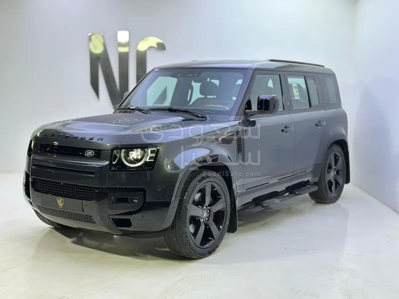 2025 لاند روفر ديفيندر اتش اس اي