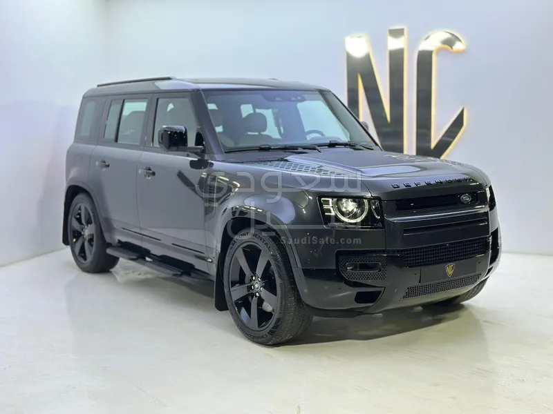 2025 لاند روفر ديفيندر اتش اس اي