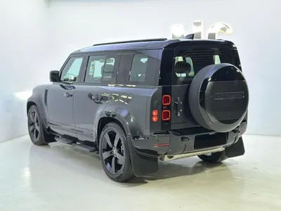 2025 لاند روفر ديفيندر اتش اس اي