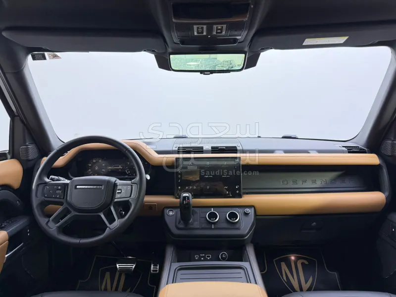 2024 لاند روفر ديفيندر اكس