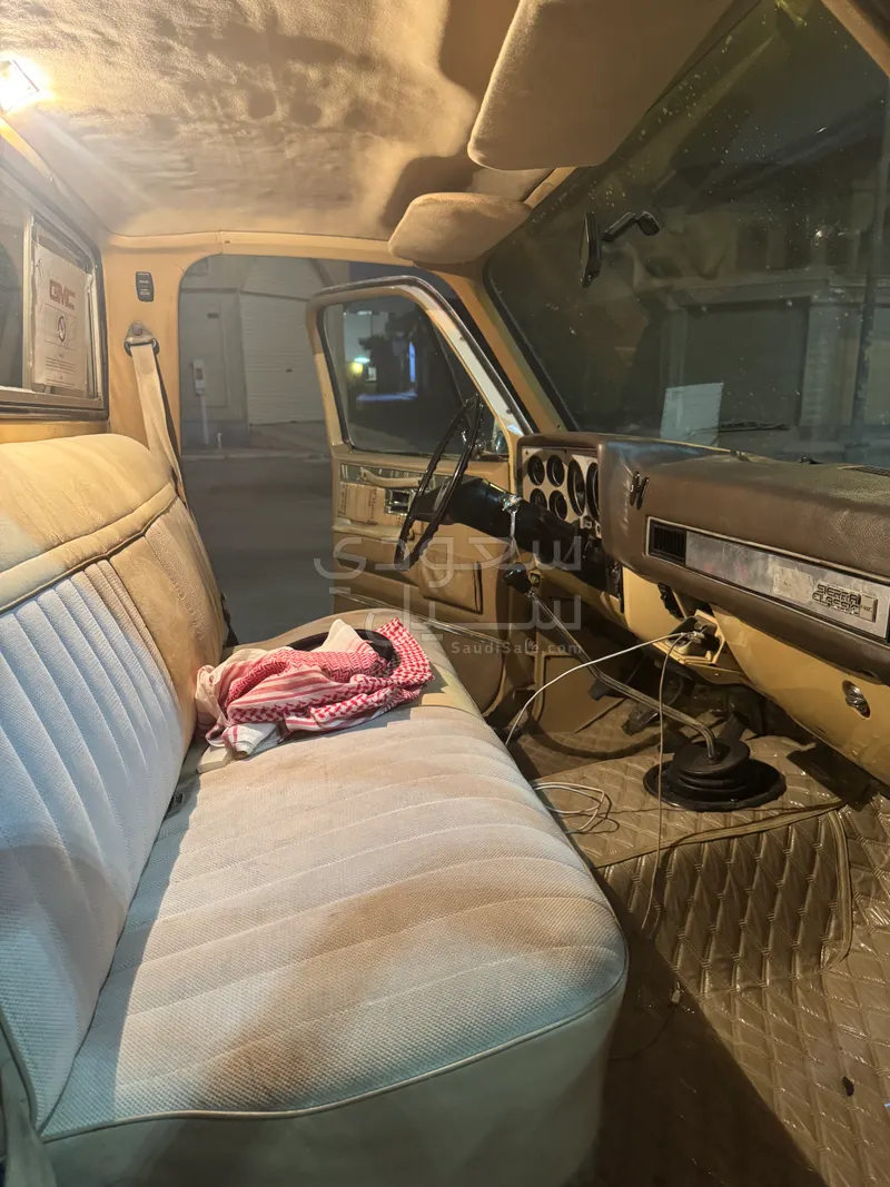 1982 جي ام سي سييرا