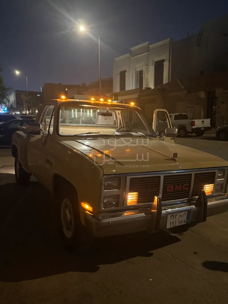 1982 جي ام سي سييرا