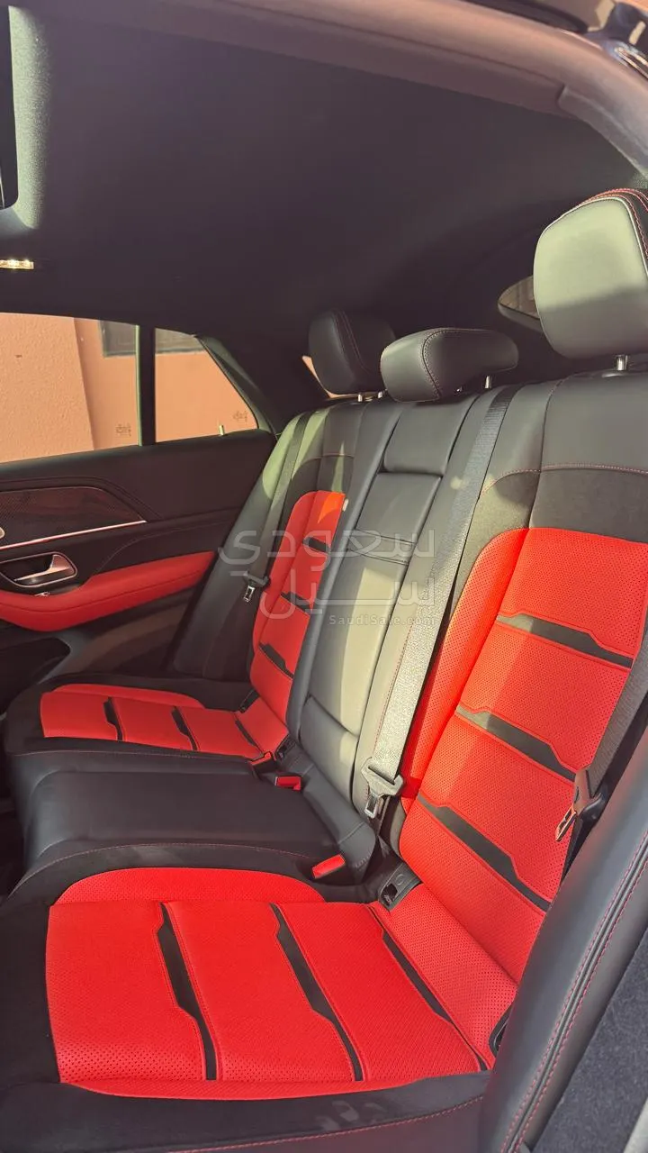 2022 مرسيدس - بنز جي إل إي 53 أي إم جي