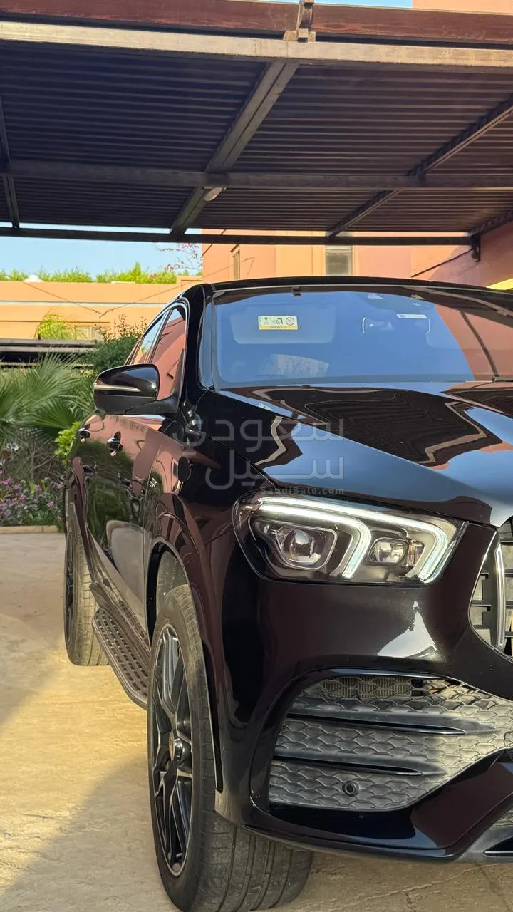 2022 مرسيدس - بنز جي إل إي 53 أي إم جي