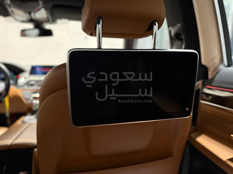 2016 بي ام دبليو الفئة السابعة 730 إل أي