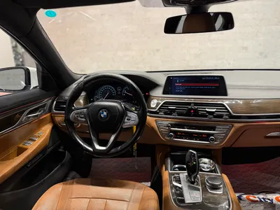 2016 بي ام دبليو الفئة السابعة 730 إل أي