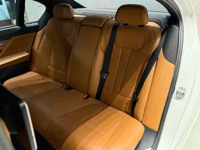 2016 بي ام دبليو الفئة السابعة 730 إل أي