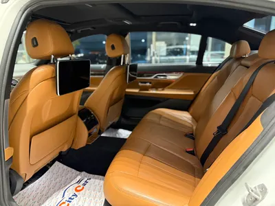 2016 بي ام دبليو الفئة السابعة 730 إل أي