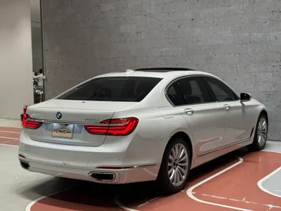 2016 بي ام دبليو الفئة السابعة 730 إل أي