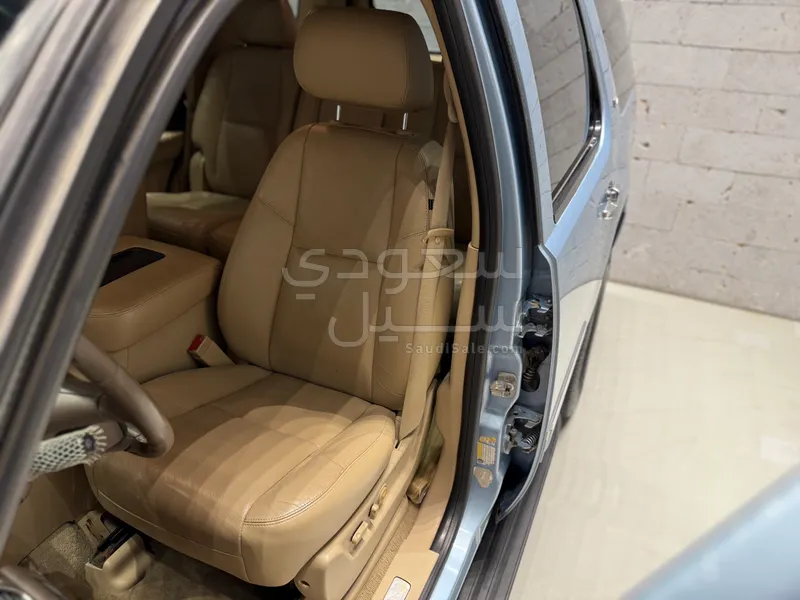 2011 شفروليه تاهو زد 71