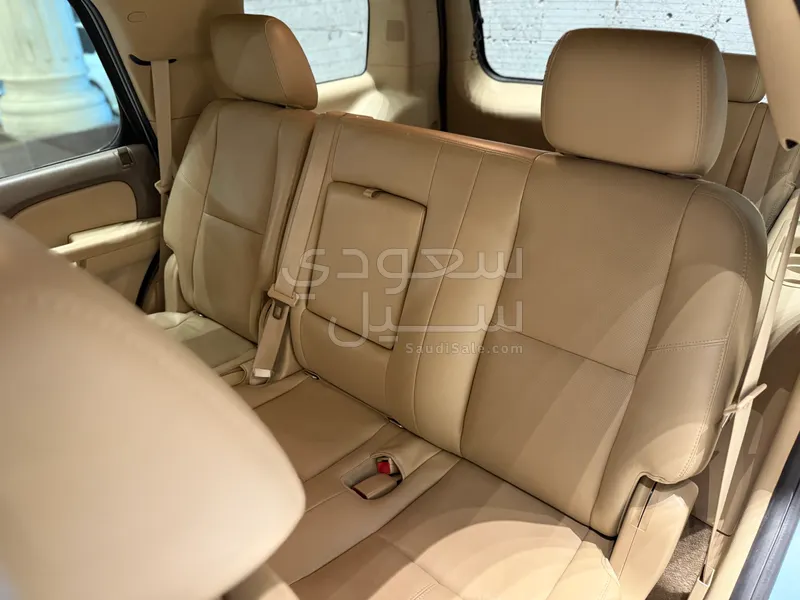 2011 شفروليه تاهو زد 71