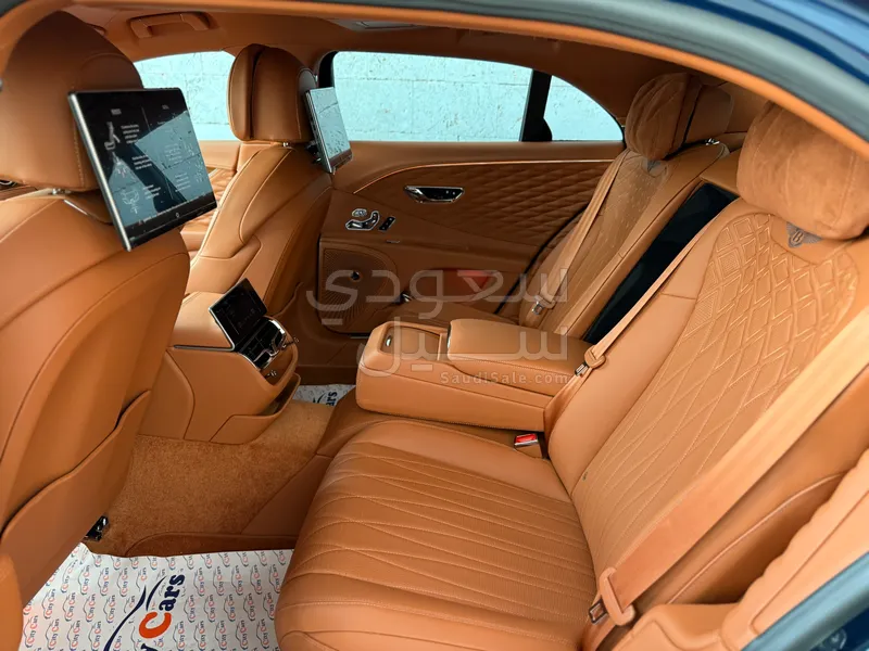 2022 بنتلي كونتيننتل فلاينج سبير