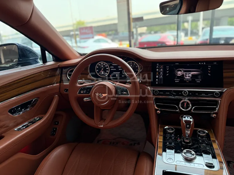 2022 بنتلي كونتيننتل فلاينج سبير