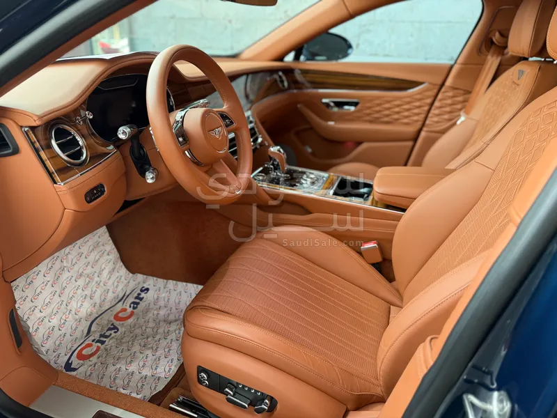 2022 بنتلي كونتيننتل فلاينج سبير