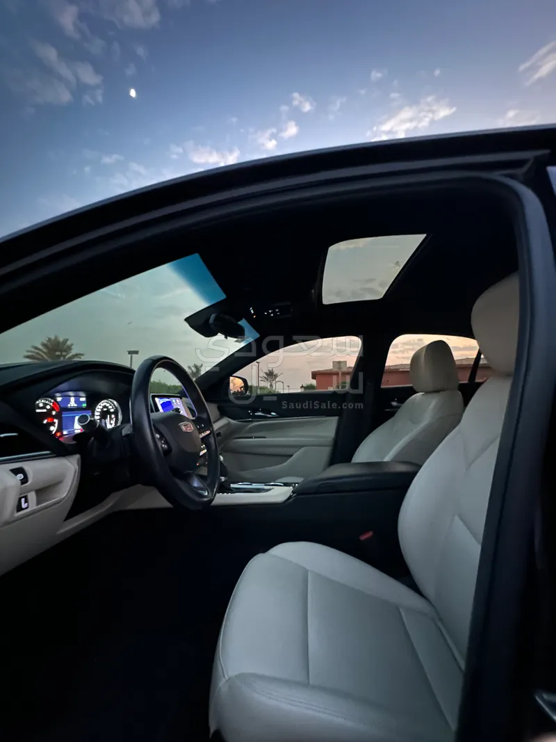 2021 كاديلاك سي تي 4