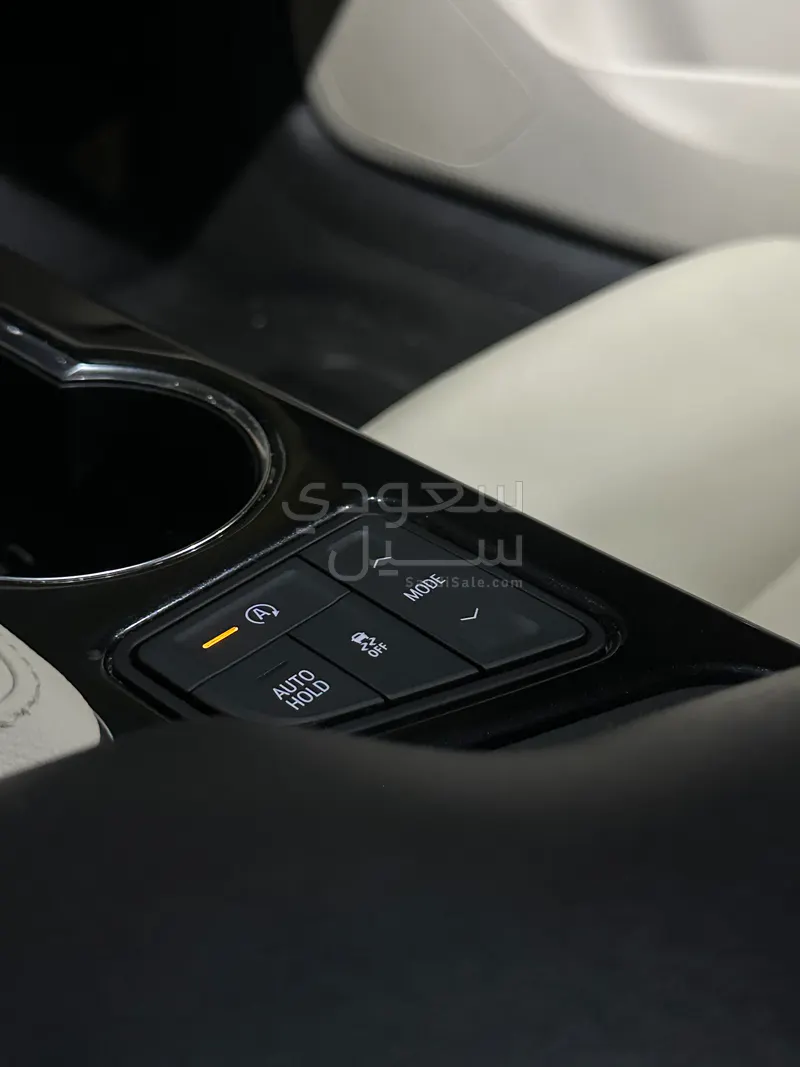 2021 كاديلاك سي تي 4