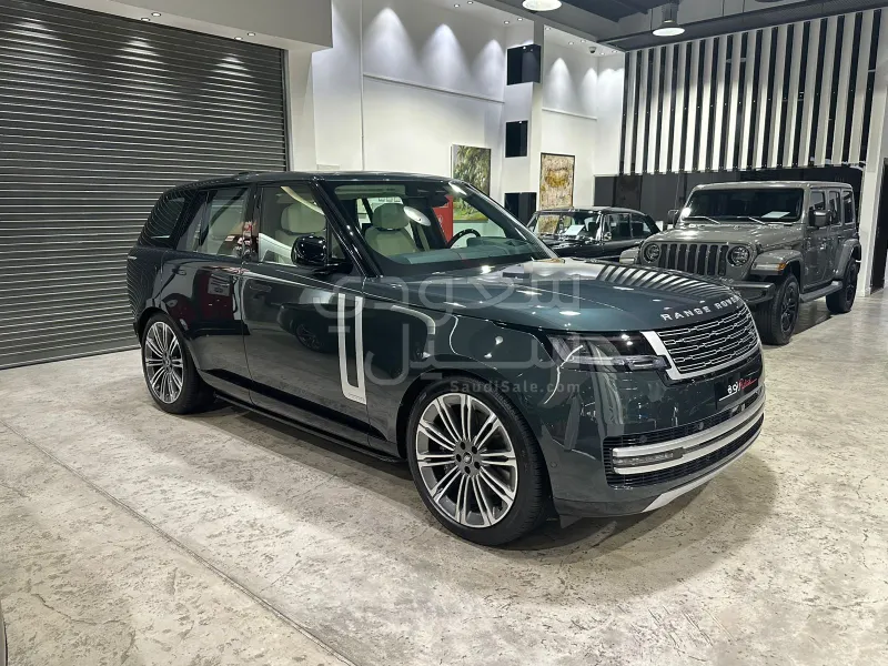 2025 لاند روفر رينج روفر اوتوبيوغرافي