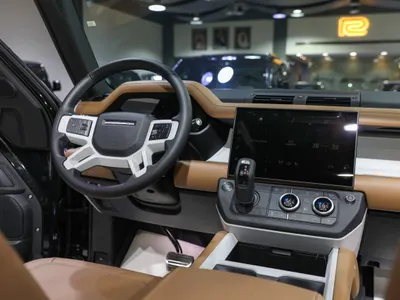 2026 لاند روفر ديفيندر اس اي