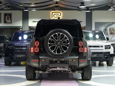 2025 لاند روفر ديفيندر اوكتا