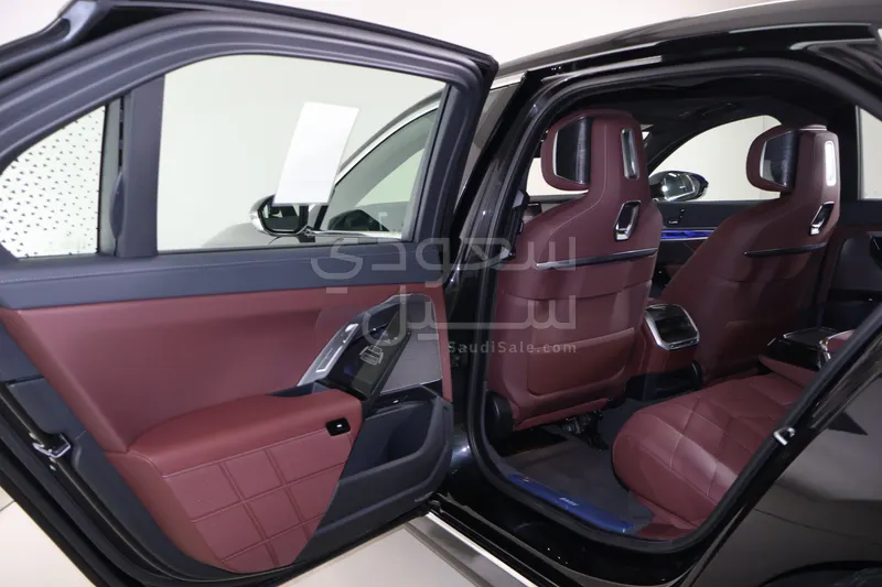 2026 بي ام دبليو الفئة السابعة 740أي