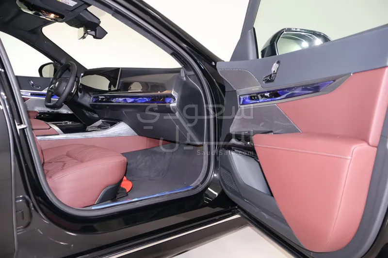 2026 بي ام دبليو الفئة السابعة 740أي