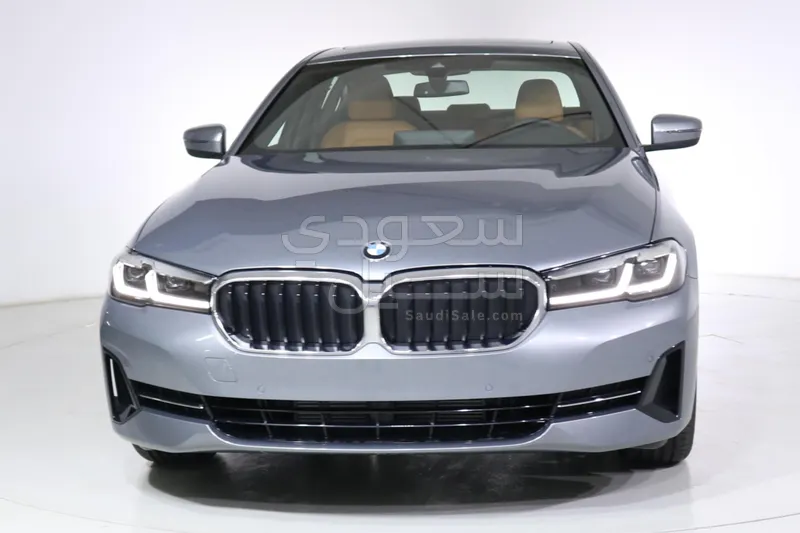 2023 بي ام دبليو الفئة الخامسة 520 أي