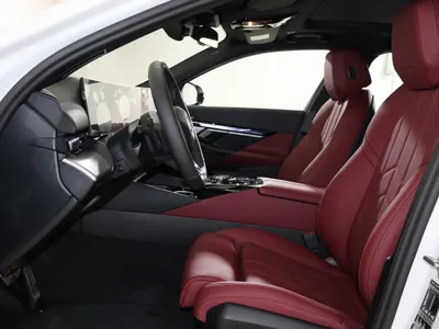 2026 بي ام دبليو الفئة الخامسة 520 أي إم كت