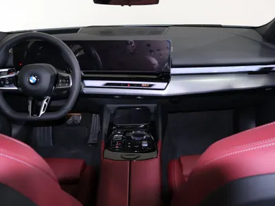 2026 بي ام دبليو الفئة الخامسة 520 أي إم كت