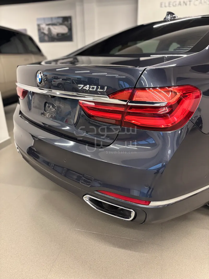 2016 بي ام دبليو الفئة السابعة 740 إل أي