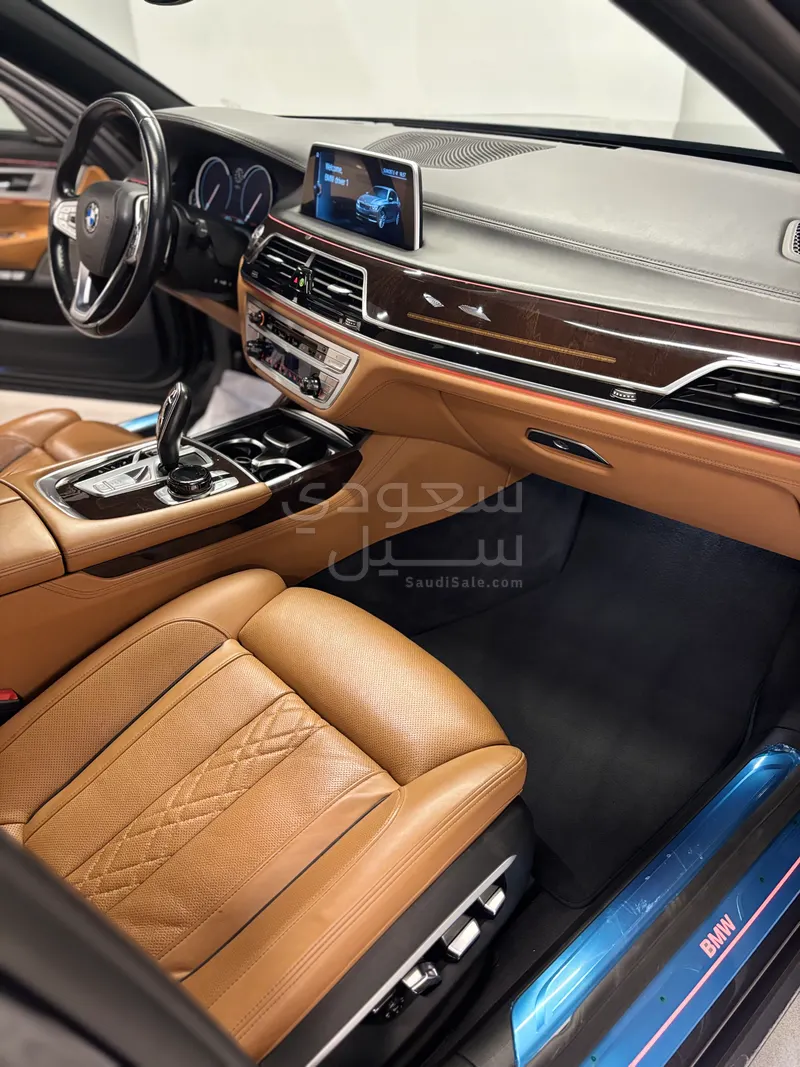 2016 بي ام دبليو الفئة السابعة 740 إل أي