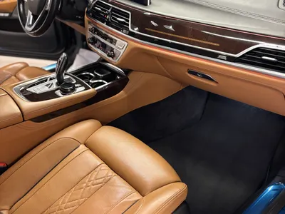 2016 بي ام دبليو الفئة السابعة 740 إل أي