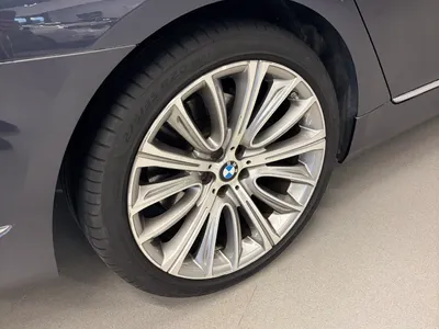 2016 بي ام دبليو الفئة السابعة 740 إل أي