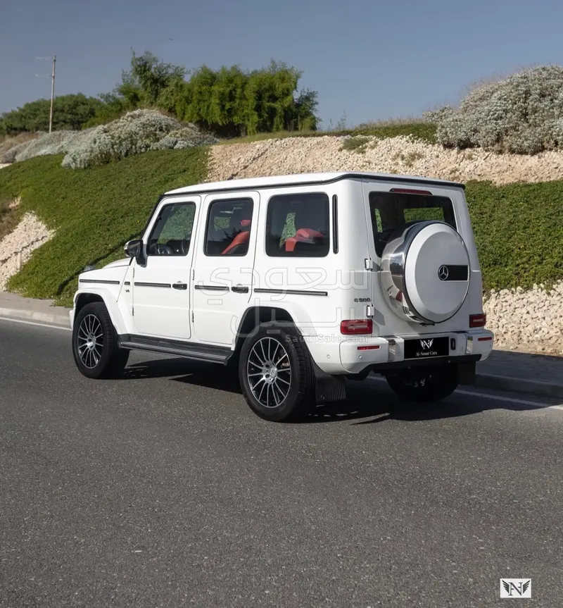 2021 مرسيدس - بنز جي 500 أي إم جي