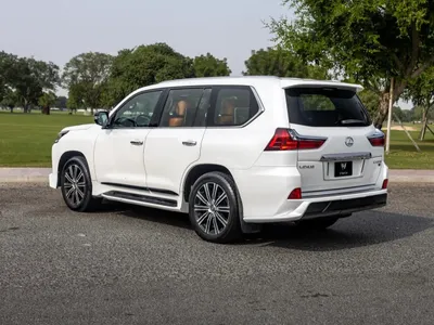 2018 لكزس إل إكس 570 اس