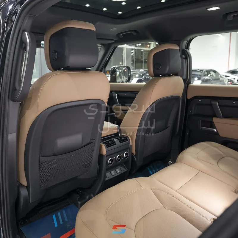 2026 لاند روفر ديفيندر اكس داينمك