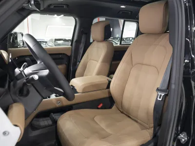 2026 لاند روفر ديفيندر اكس داينمك