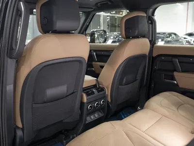 2026 لاند روفر ديفيندر 110