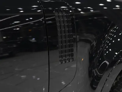 2026 لاند روفر ديفيندر 110