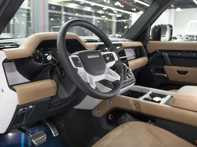 2026 لاند روفر ديفيندر 110